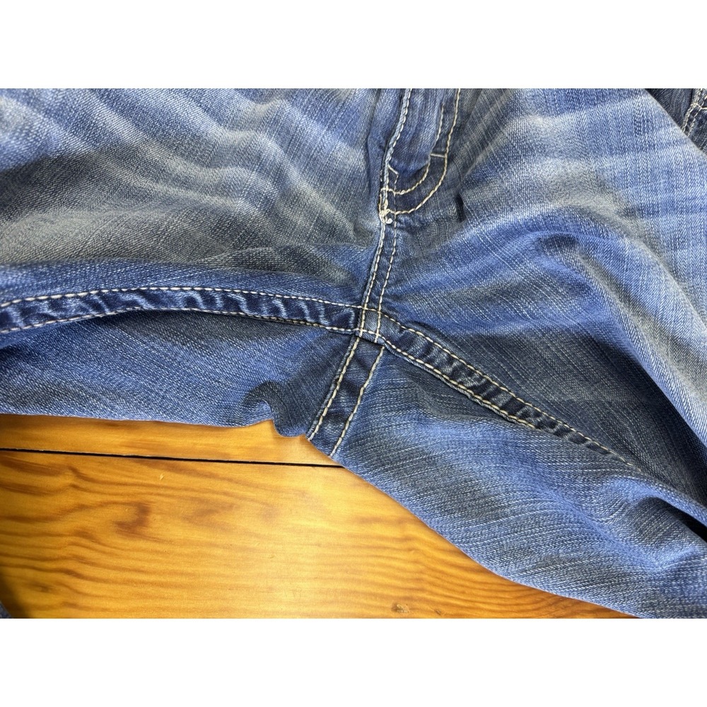 BKE Nolan Straight Leg Men's Jeans Medium Wash 33L Cowboy Embroidered Pockets - Picture 10 of 16